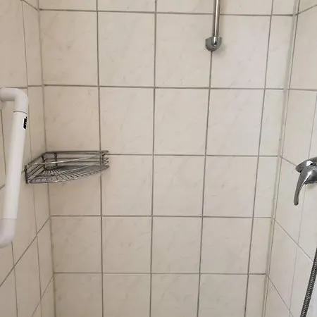 Einfache 1-zimmer In